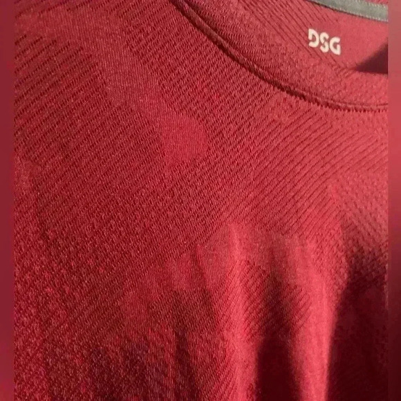 DSG NWT Men’s Jacquard Performance Tee Size Large - Picture 6 of 6